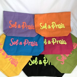 KD23-31*CX168 BOLSA FEMININA COM ALÇA DE MÃO E A SUPERFÍCIE EXTERIOR EM MATERIAL